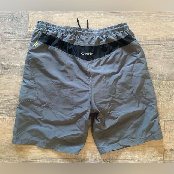 Santic men’s size large gray and black padded bike shorts with adjustable waist - Picture 2 of 8